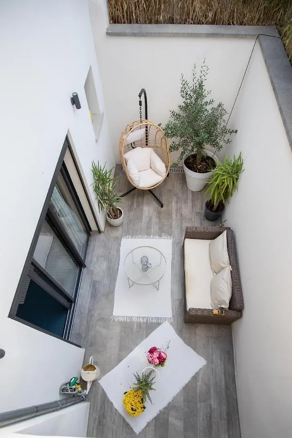 Ideal Familles & Groupes - 10Min Avignon - 5Min Gare - Grand Jardin Clos - Parking Gratuit - Au Calme - Maison Haut De Gamme - Entierement Climatise - 